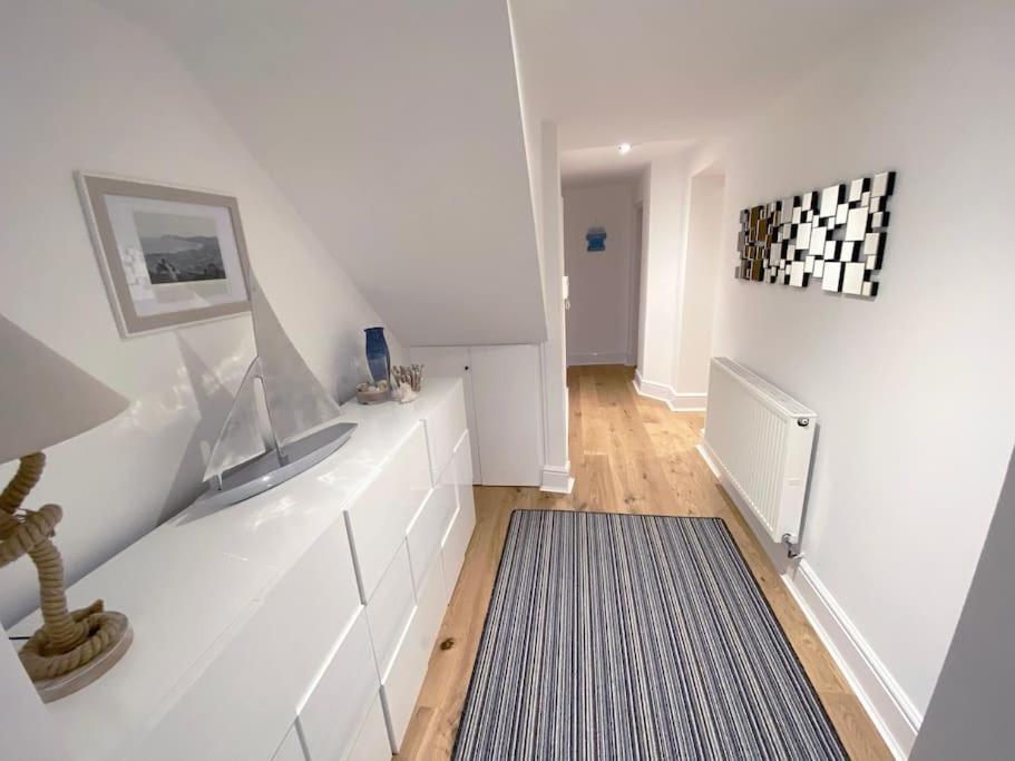 Central Llandudno, Private Parking Near To Beach, Pier & Shops Exteriör bild